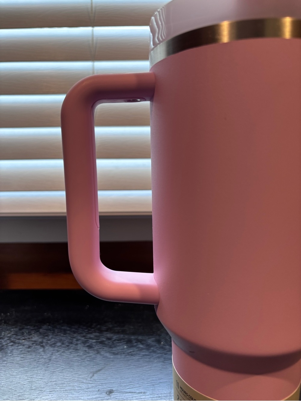 2 Stanley Quencher H2.0 Tumblers with Handle - Picture 10 of 12